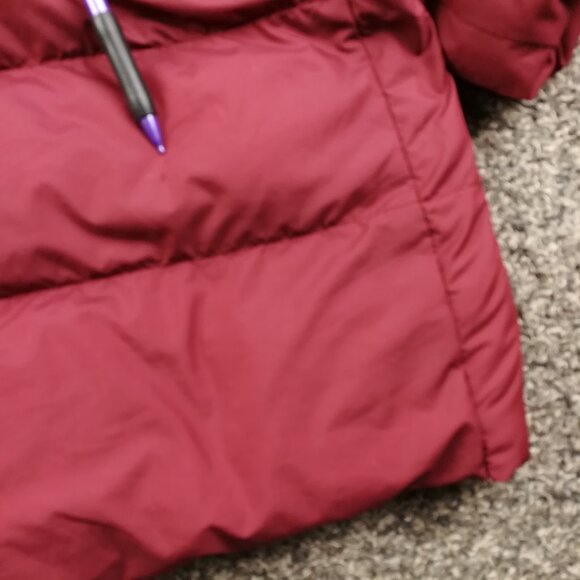 Uniqlo Coat Jacket Down Puffer Quilted Full Zip Burgundy Red Womens Small *Flaw - Picture 6 of 12